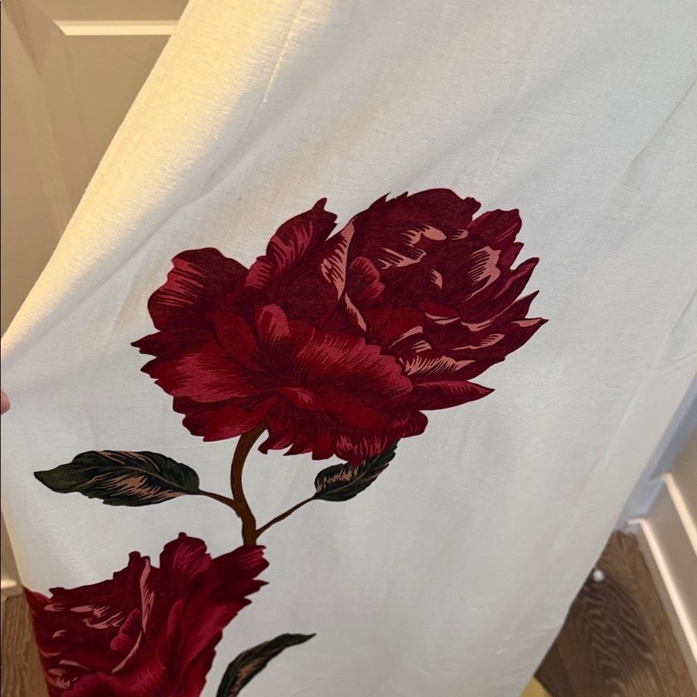 FARM Rio  White Dress with Red Floral Design Size L - Picture 6 of 10